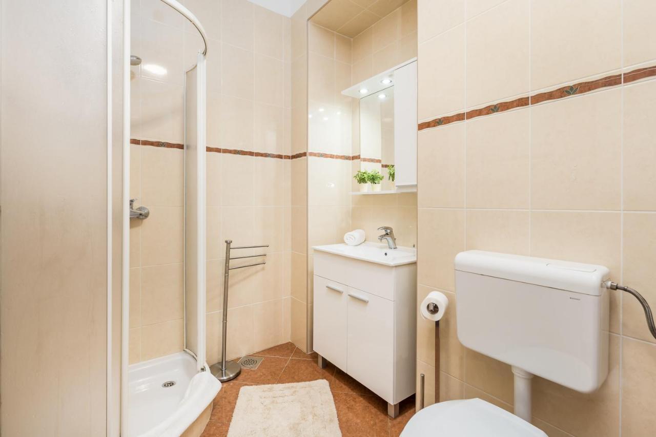 Wien Apartment Rijeka Eksteriør bilde